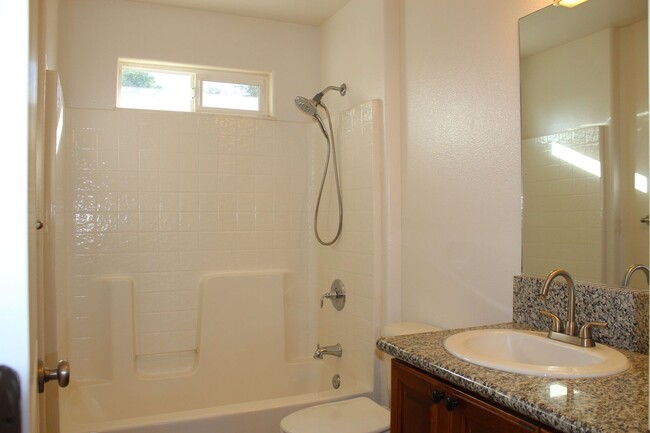 Building Photo - Available Soon! Must See 2 Bedroom Home Lo...