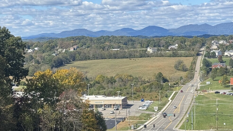 Primary Photo - Steele Landing