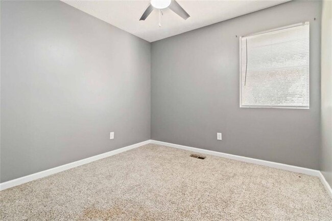 Building Photo - 6925 Cainwood Dr