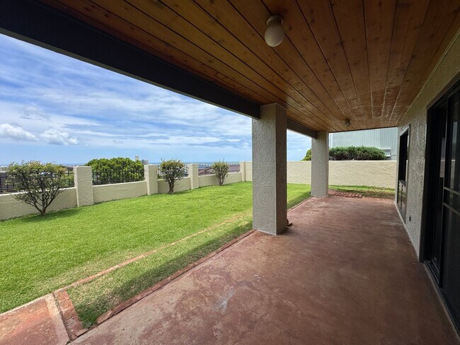 Building Photo - KAAHELE