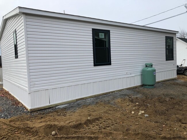 Building Photo - 69 Manchester St