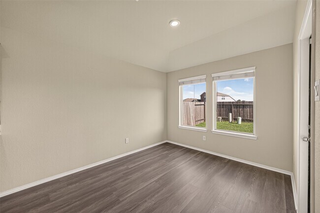 Building Photo - 21422 Chester Cliff Ln