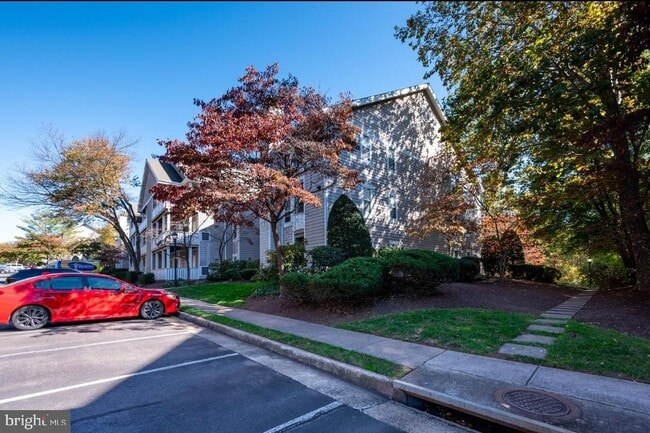 Building Photo - 14317 Climbing Rose Way