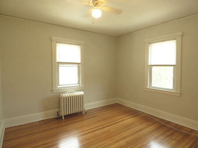 Master Bedroom - 70 Prospect St