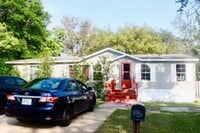 Building Photo - 804 Westwood Dr