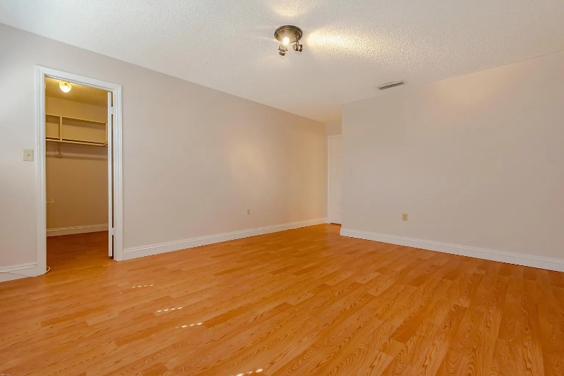 Building Photo - 9025 SW 112th Ct