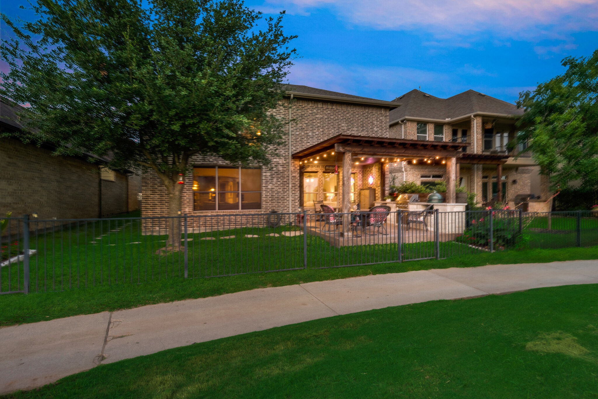 Building Photo - 2129 Portwood Way