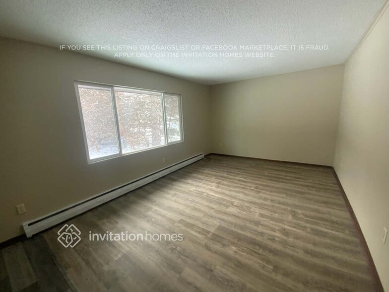 Building Photo - 1621 Rice Creek Rd NE