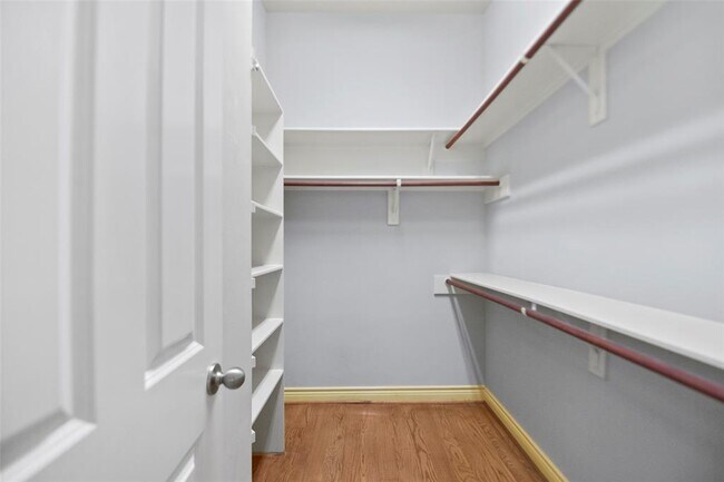 Building Photo - 5954 Kansas St