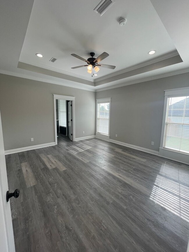 Building Photo - The Lakes Subdivision!