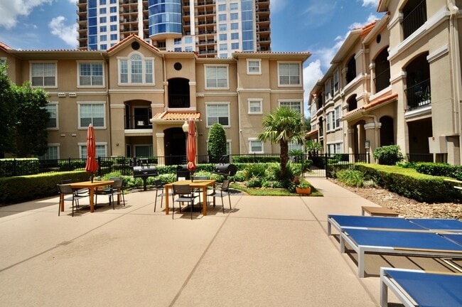 Building Photo - 3231 Allen Pkwy