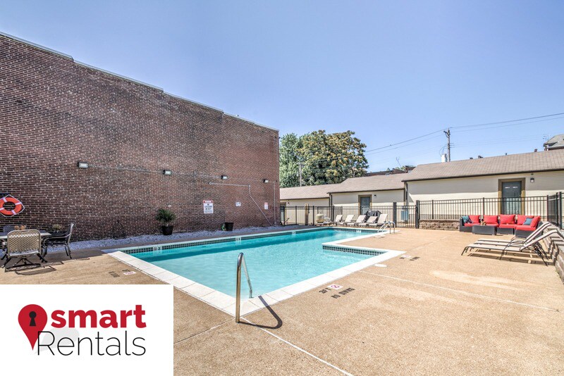 Building Photo - 3643 McRee Ave