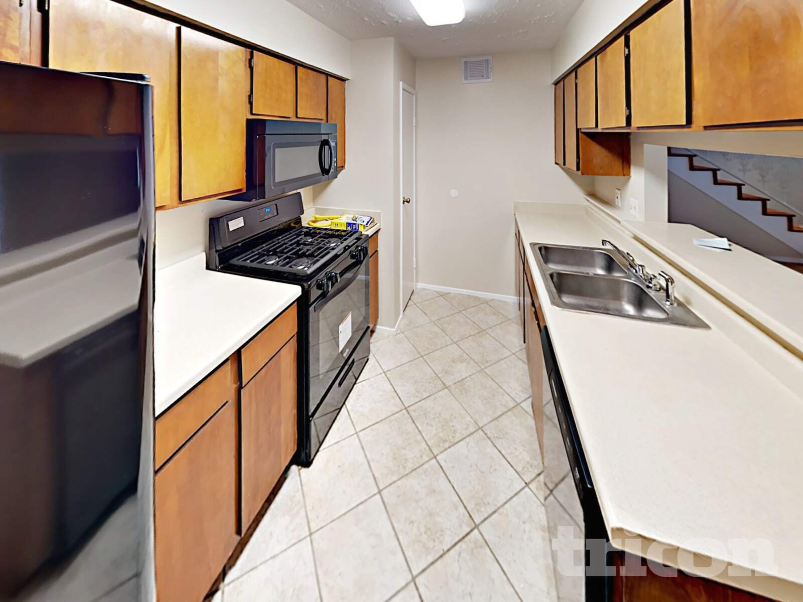 Building Photo - 11010 Maple Rock Dr