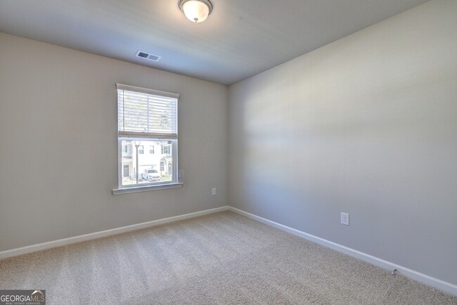 Building Photo - 479 Payne Dr