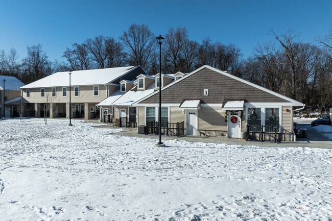 Primary Photo - Mt. Laurel Manor Apartments