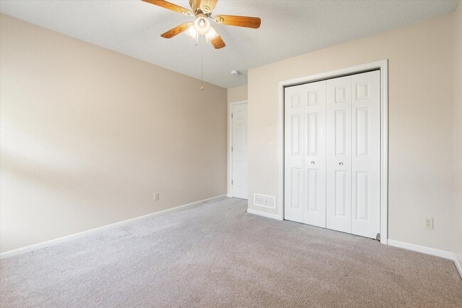 Building Photo - 4803 Shale Oaks Ave