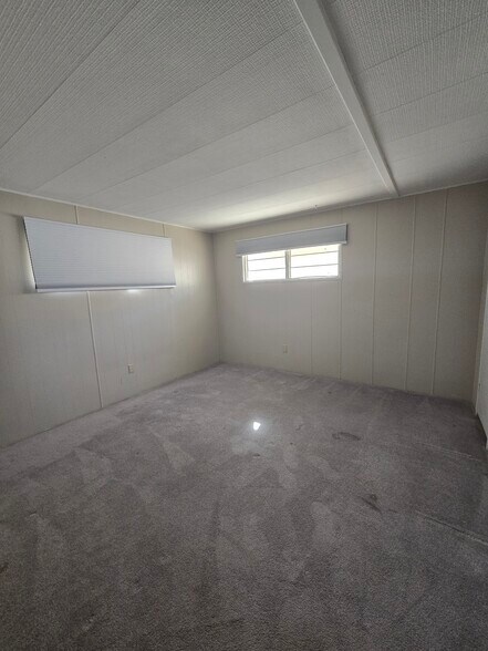 Building Photo - 3605 Tourmaline St