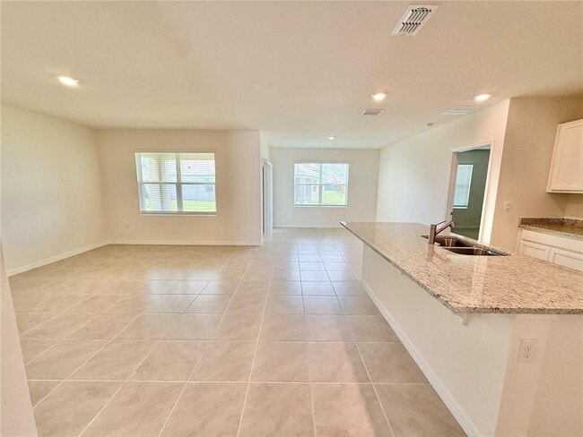 Building Photo - 5067 Tana Ter