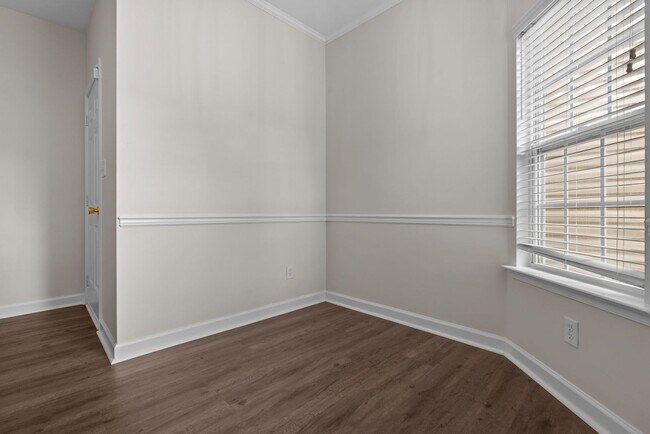 Building Photo - Beautiful 2-Bedroom, 2.5-Bath condo for Rent in Virginia Beach