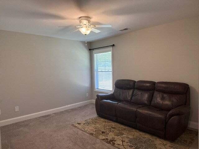 Building Photo - 1215 Seagrove Dr