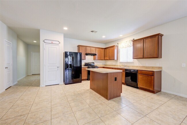 Building Photo - 5318 Hickory Harvest Dr