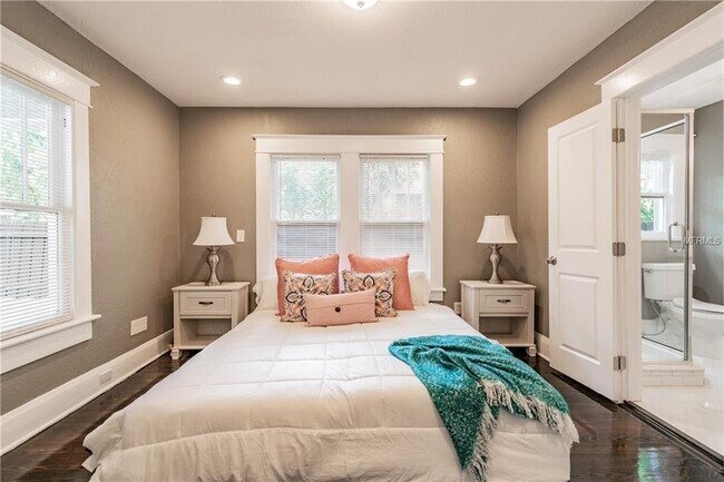 Building Photo - 3/2 Seminole Heights Bungalow