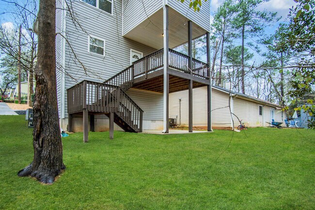 Building Photo - 173 Harwell Rd