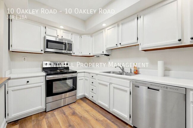 Building Photo - 10 Oakley Rd