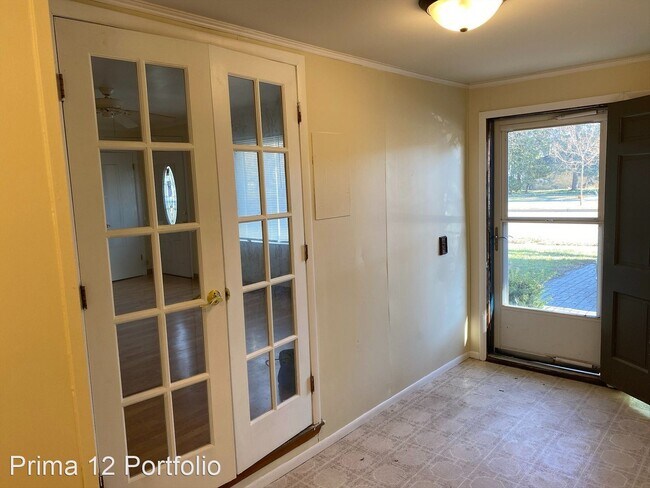 Building Photo - 4 br, 2 bath House - 14 Midvale Blvd