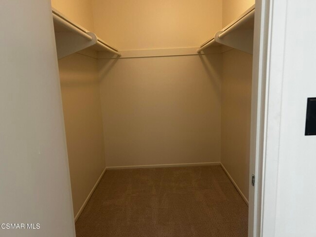 Building Photo - 2448 Instone Ct