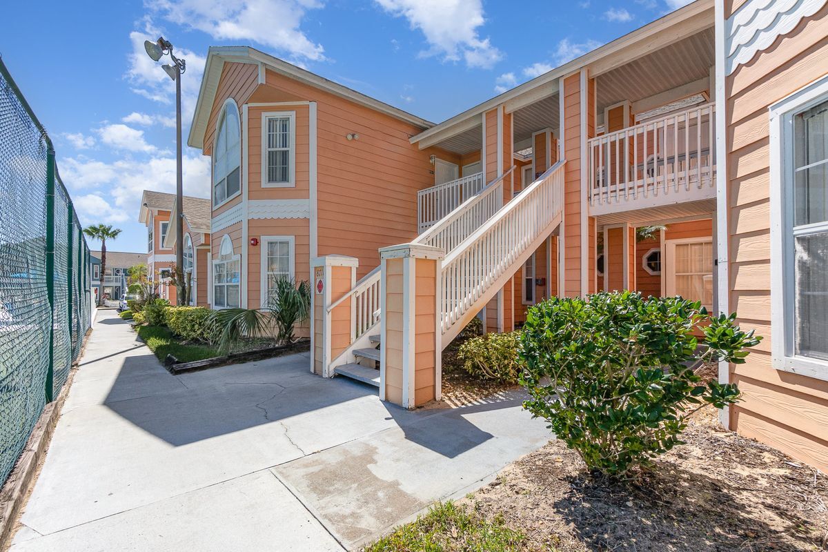Building Photo - 8711 Rockingham Terrace