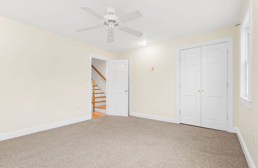 Building Photo - 35 Water St