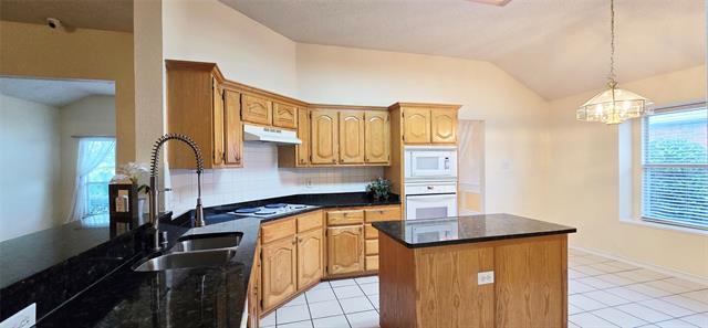 Building Photo - 3001 Creek Meadow Ln