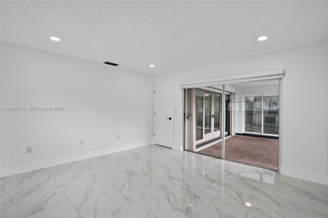 Building Photo - 9531 NW 20th Pl