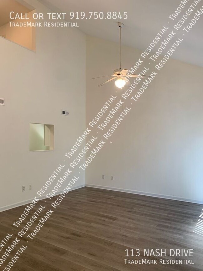 Building Photo - 113 Nash Dr