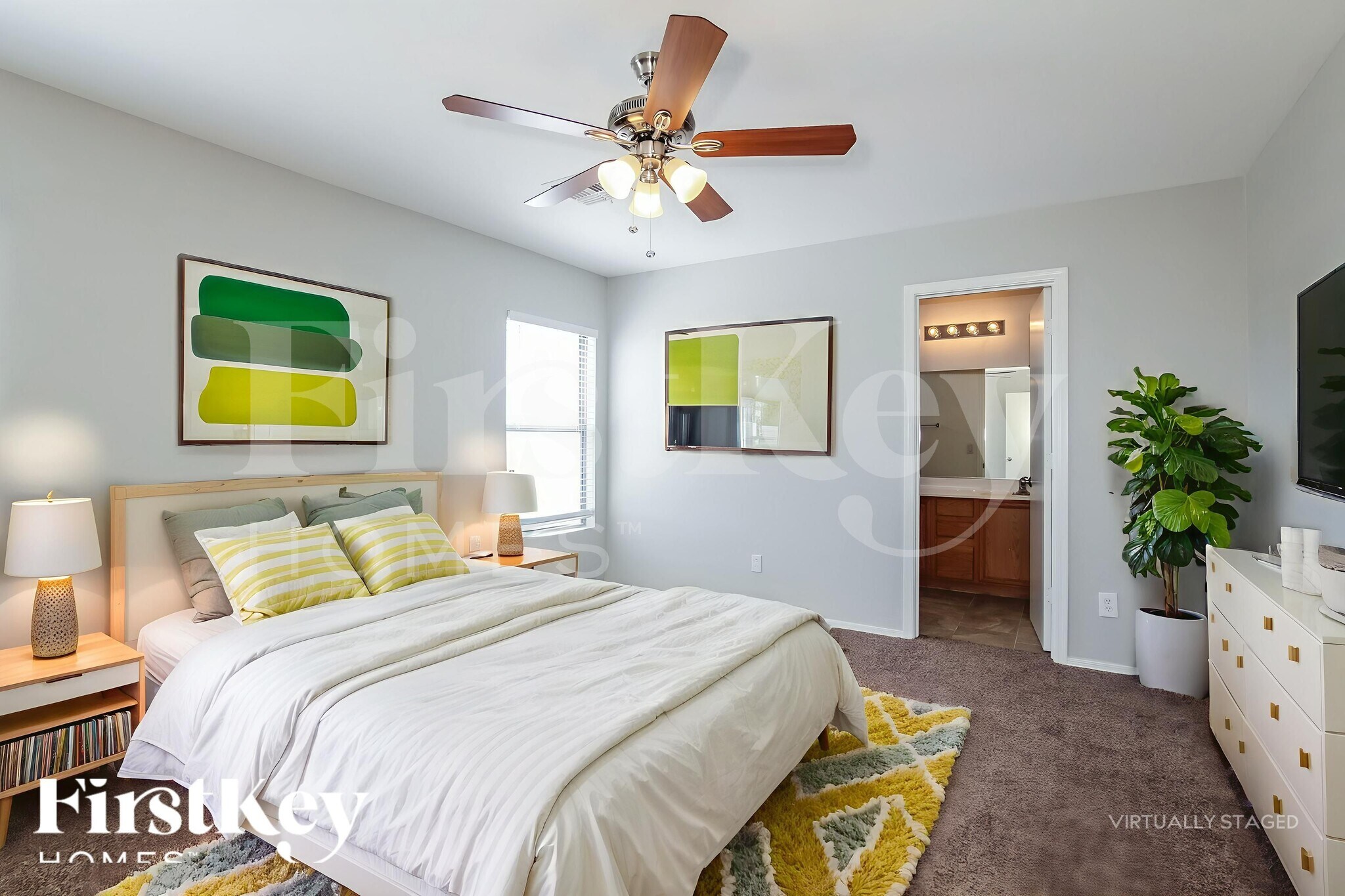 Building Photo - 12521 W Ash St