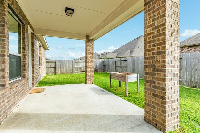 Building Photo - 2329 Vineyard Terrace Ln