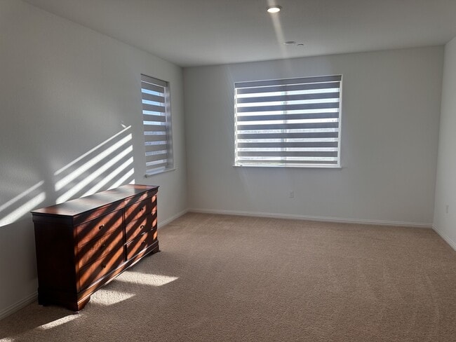 Building Photo - 16172 Abernathy Ct