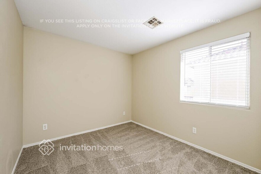 Building Photo - 942 Cantabria Heights Ave