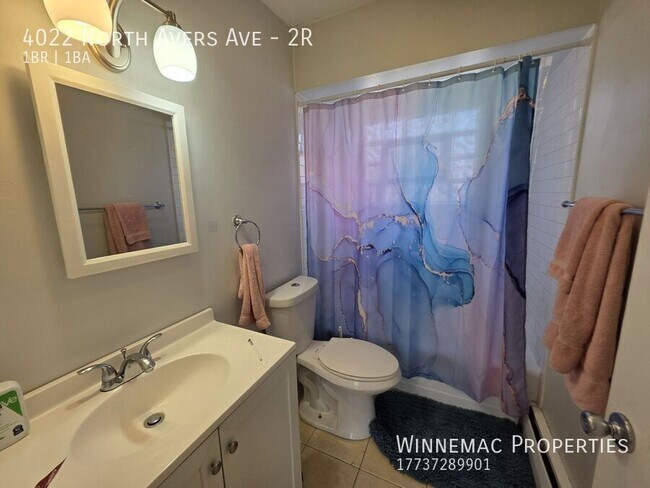 Building Photo - 4022 N Avers Ave