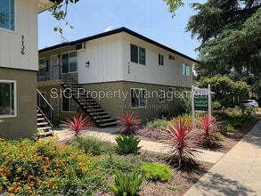 Building Photo - 1126 E Doran St