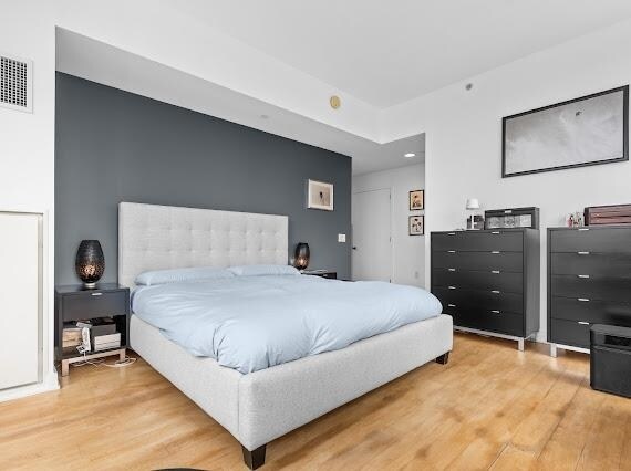 Building Photo - 2 2nd St