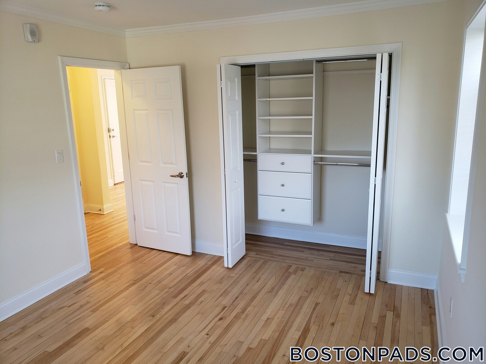 Building Photo - 80 St Paul St