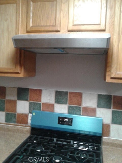 Building Photo - 924 W George St