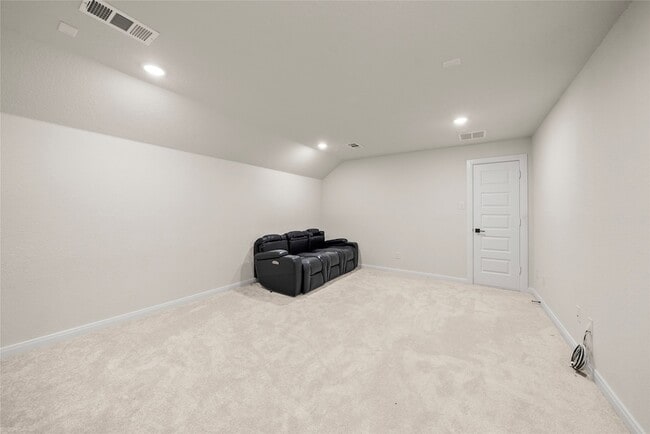 Building Photo - 609 Northside Dr
