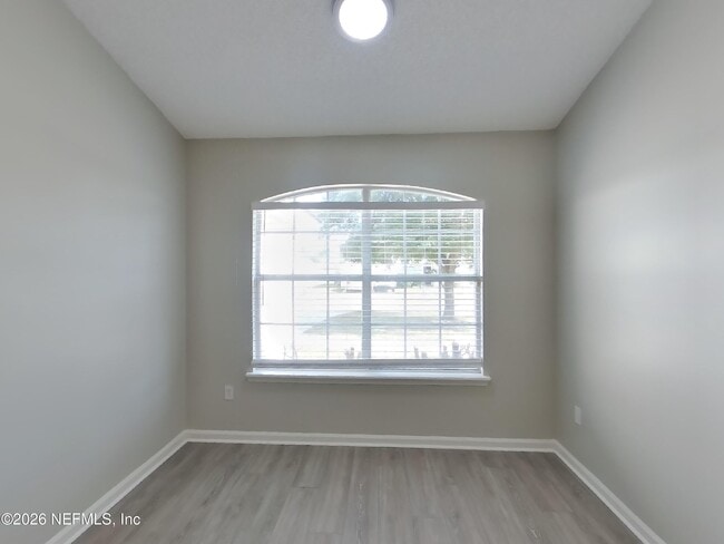 Building Photo - 1330 Summerbrook Dr