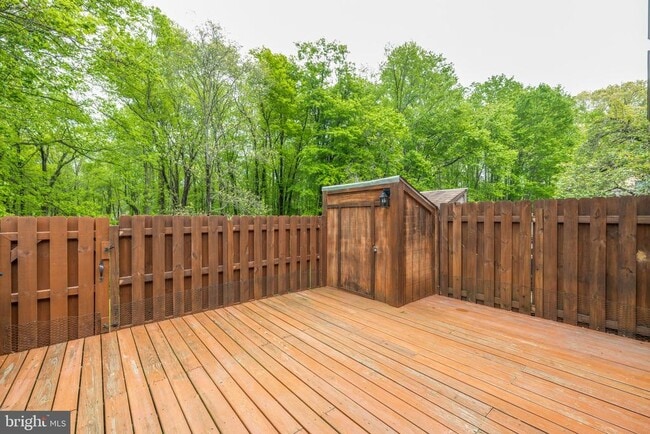 Building Photo - 5620 Summer Oak Way