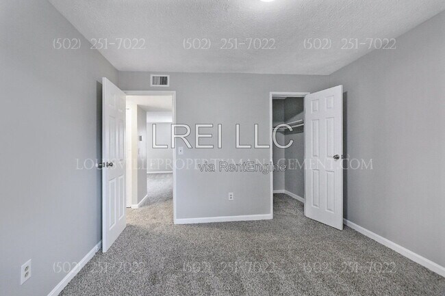 Building Photo - 3105 Fordhaven Rd