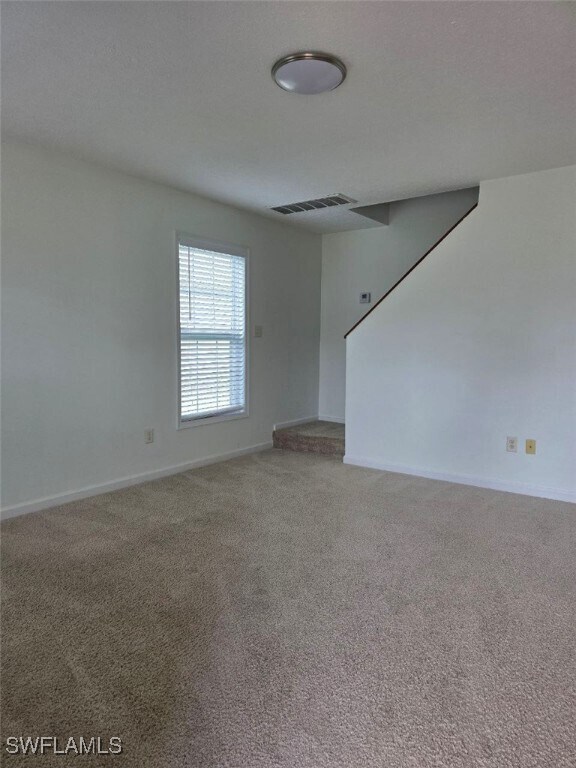 Building Photo - 250 Leawood Cir
