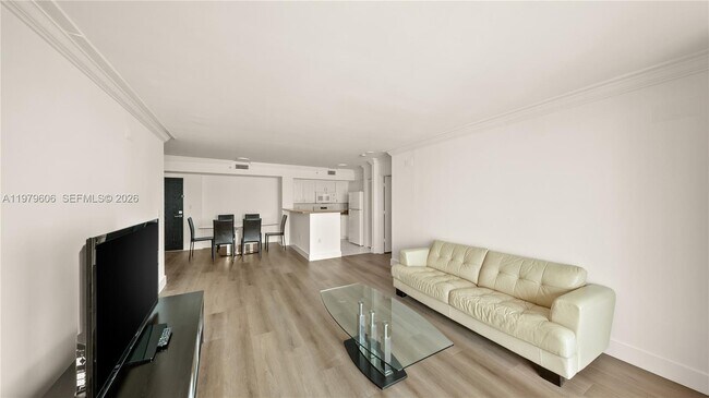 Building Photo - 90 Alton Rd